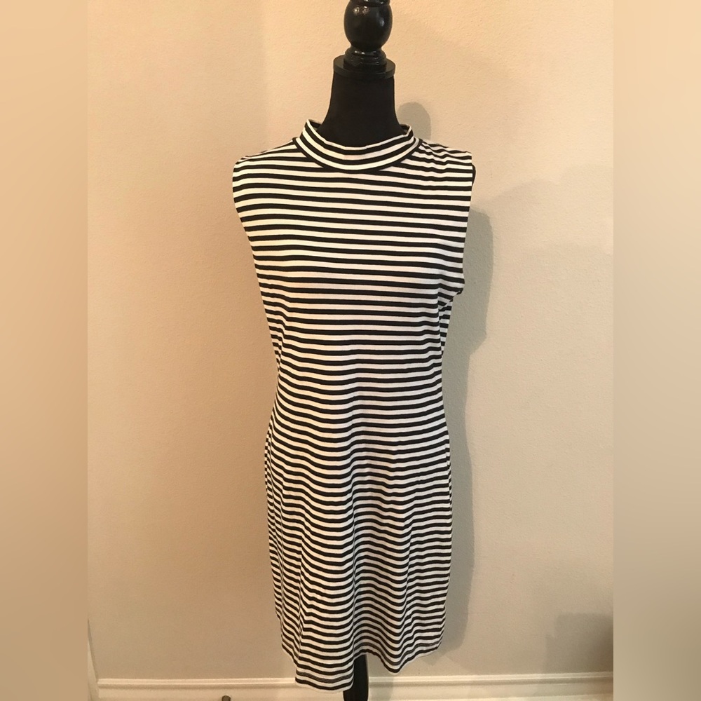French Connection Black and White Striped Sleeveless Dress - Size Large